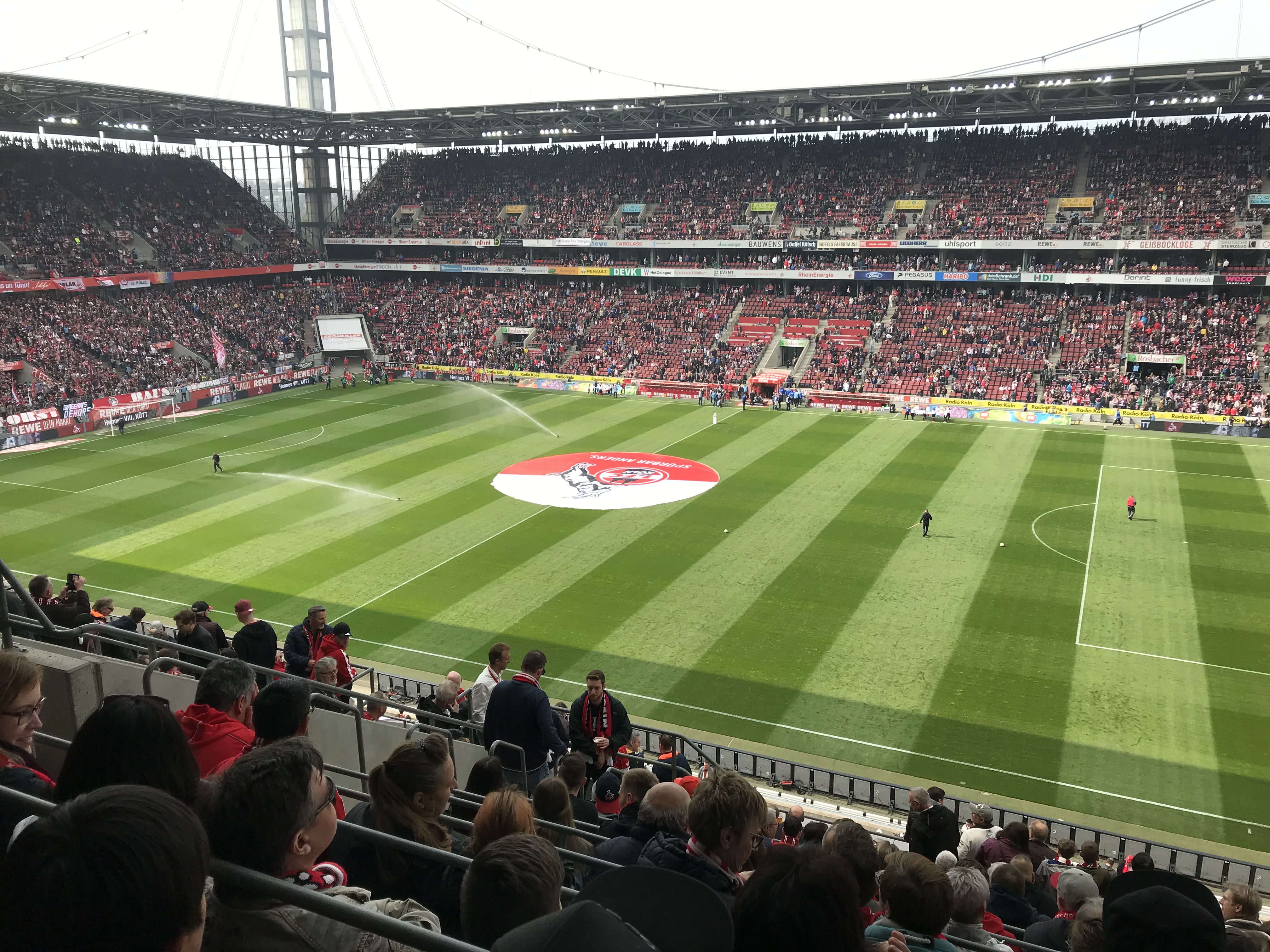 2部リーグ 1 Fcケルン Vs キール観戦 ドイツ遠征52 ドイツサッカースクール 長野県長野市の少年サッカースクール クラブ チーム